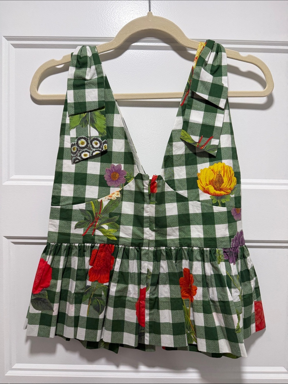 Cara Cara Green Gingham Floral Top - Picture 3 of 4